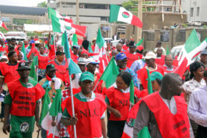 Labour suspends strike