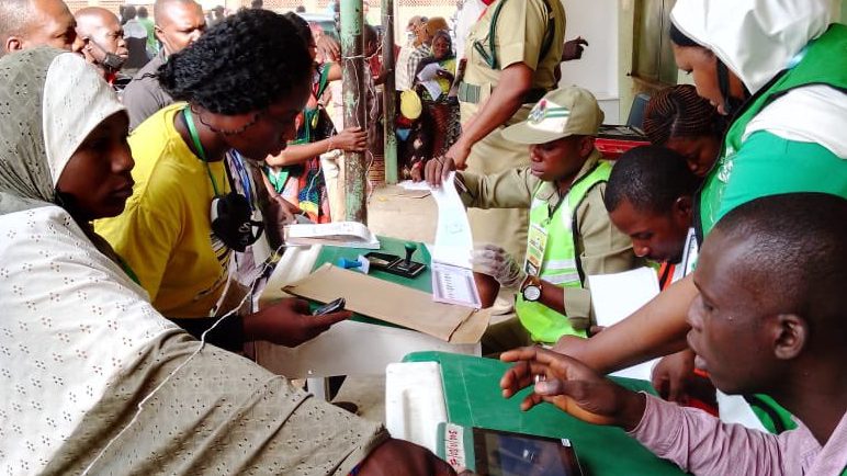 3,000 repentant bandits surrender arms in Zamfara