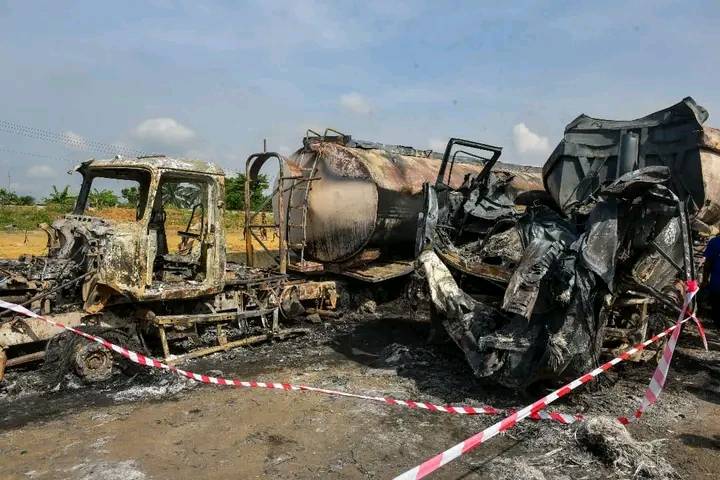 Bloody night: 20 perish in fatal auto crash along Kaduna-Abuja road
